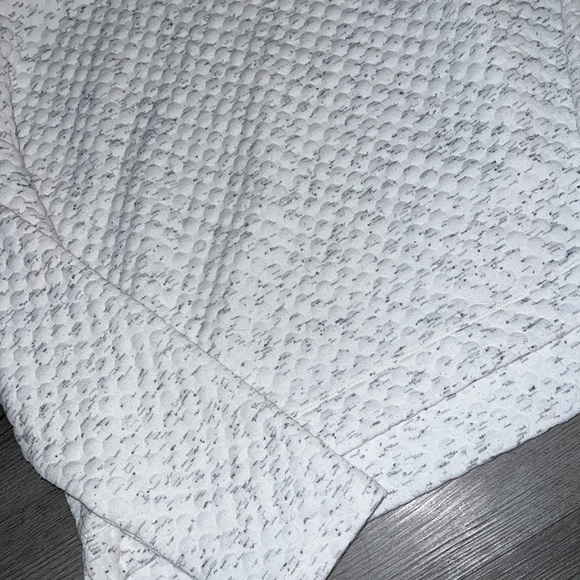 APANA WHITE TURTLENECK SWEATER - Picture 3 of 6